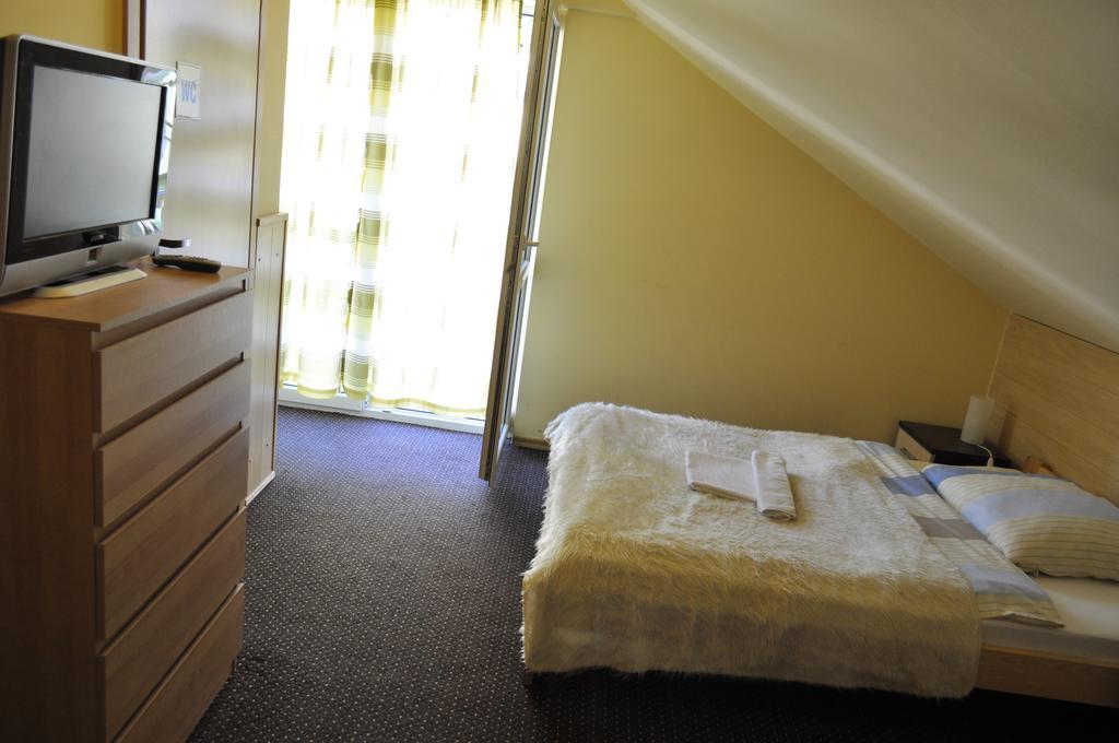 Pensjonat U Janiny Boleslawiec Boleslawiec  Chambre photo
