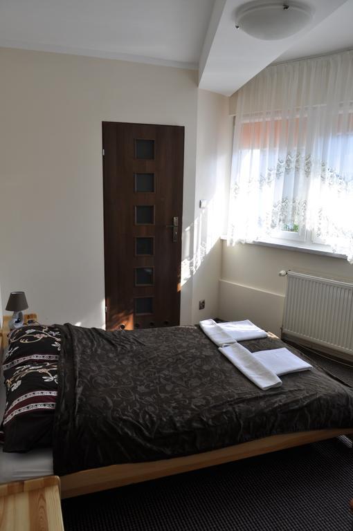 Pensjonat U Janiny Boleslawiec Boleslawiec  Extérieur photo