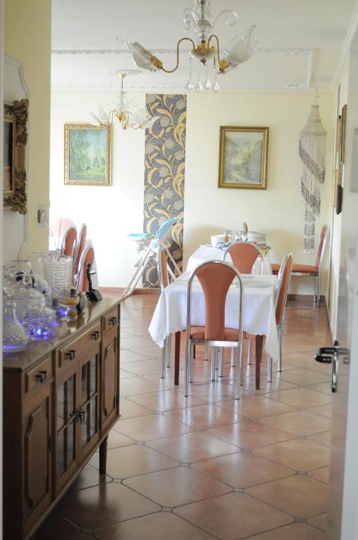 Pensjonat U Janiny Boleslawiec Boleslawiec  Extérieur photo