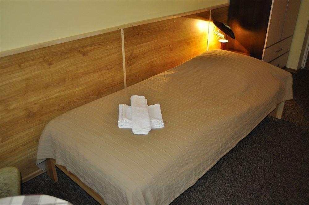 Pensjonat U Janiny Boleslawiec Boleslawiec  Extérieur photo
