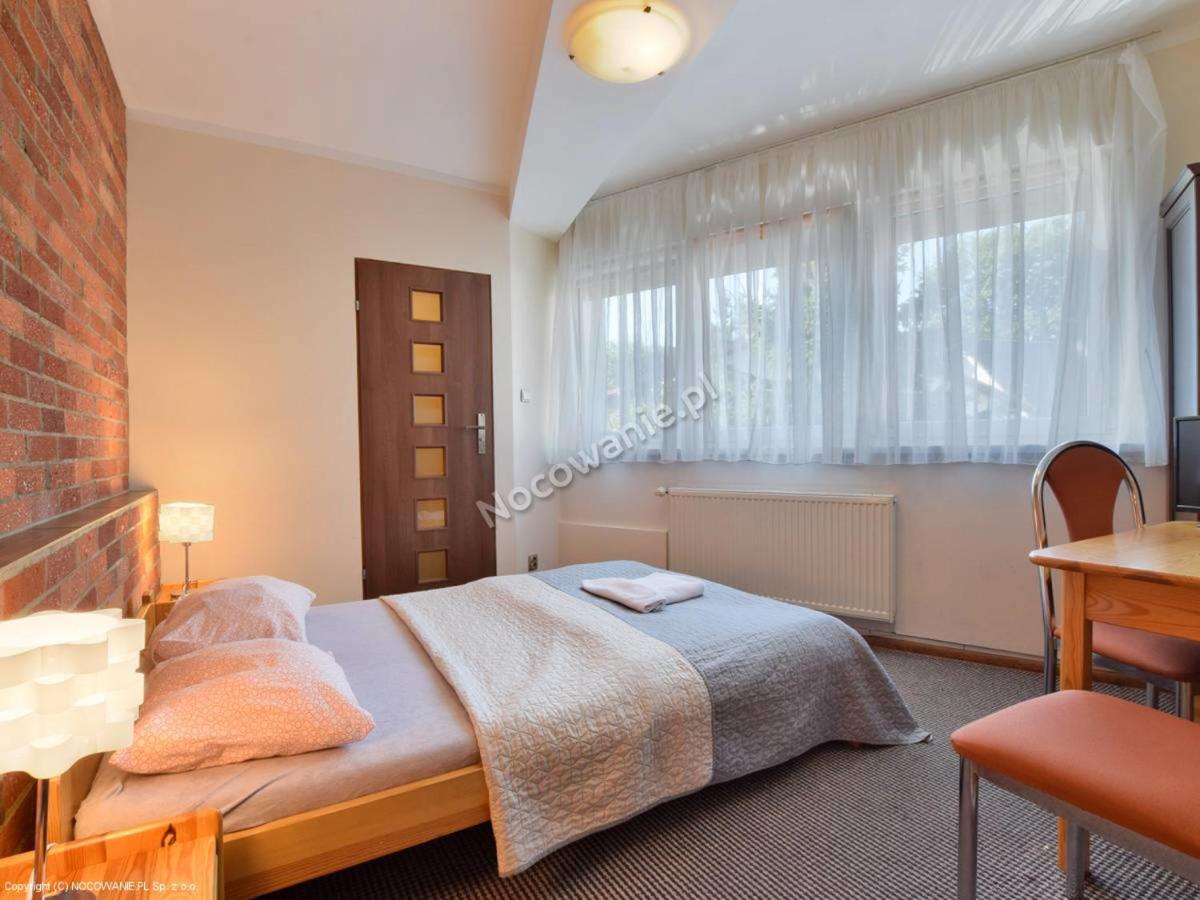 Pensjonat U Janiny Boleslawiec Boleslawiec  Extérieur photo